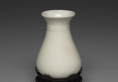 图片[2]-White vase, Yuan dynasty (960-1279)-China Archive